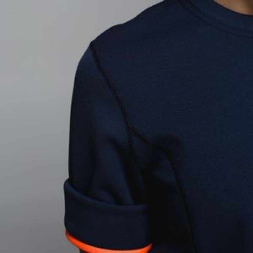 Lululemon Peplum Pullover Top in Inkwell Navy - Picture 3 of 9